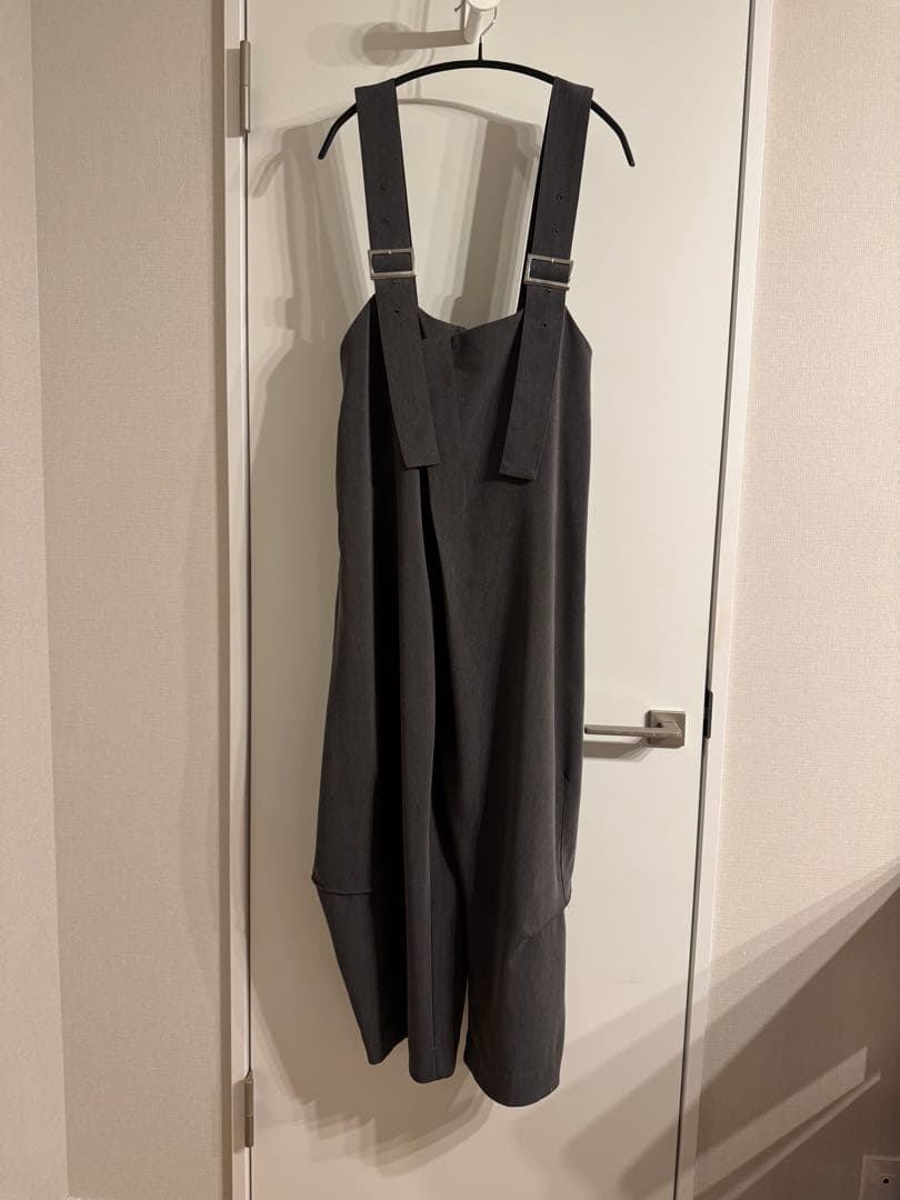 OMMO サロペット　完売