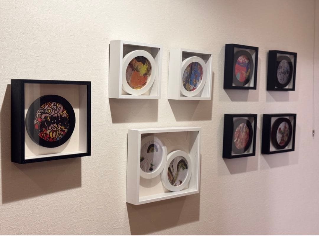 【AI命名アート】反射版画 ・2.5次元ミクストメディア作品