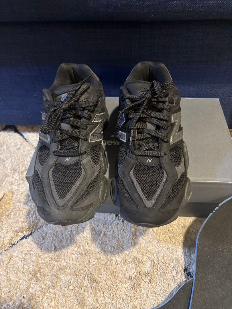 美品！New Balance 9060 \"Triple Black\"24.5