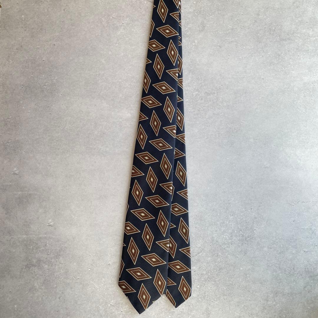 最終価格25年新作FRANCOBASSI フランコバッシ　幾何学柄新品ネクタイ
