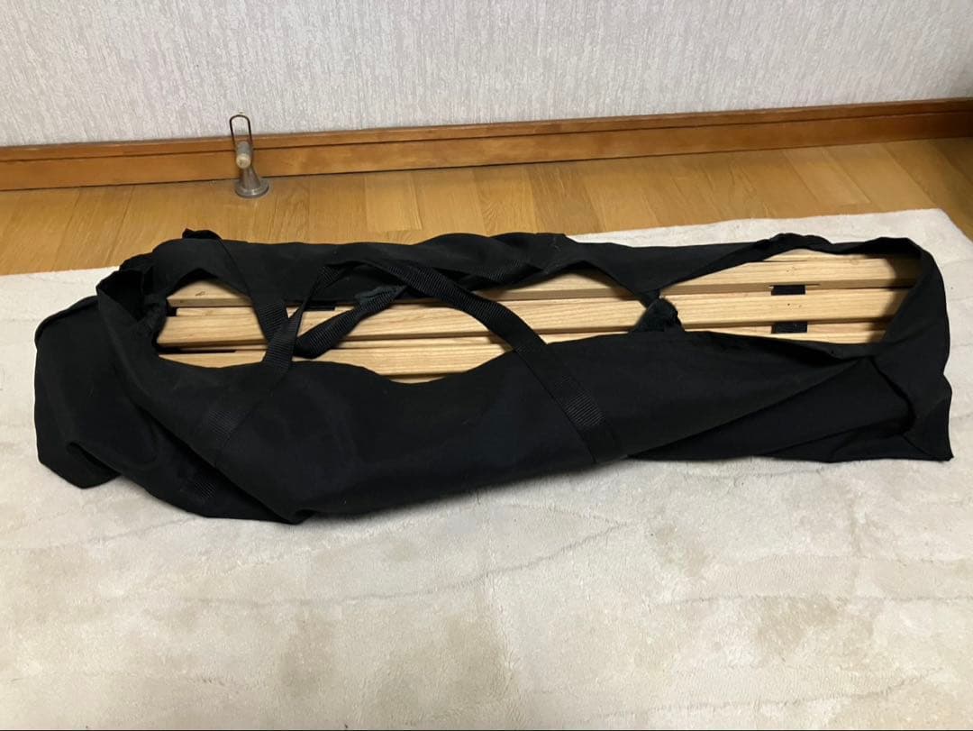 バイヤーオブメイン　ローテーブル