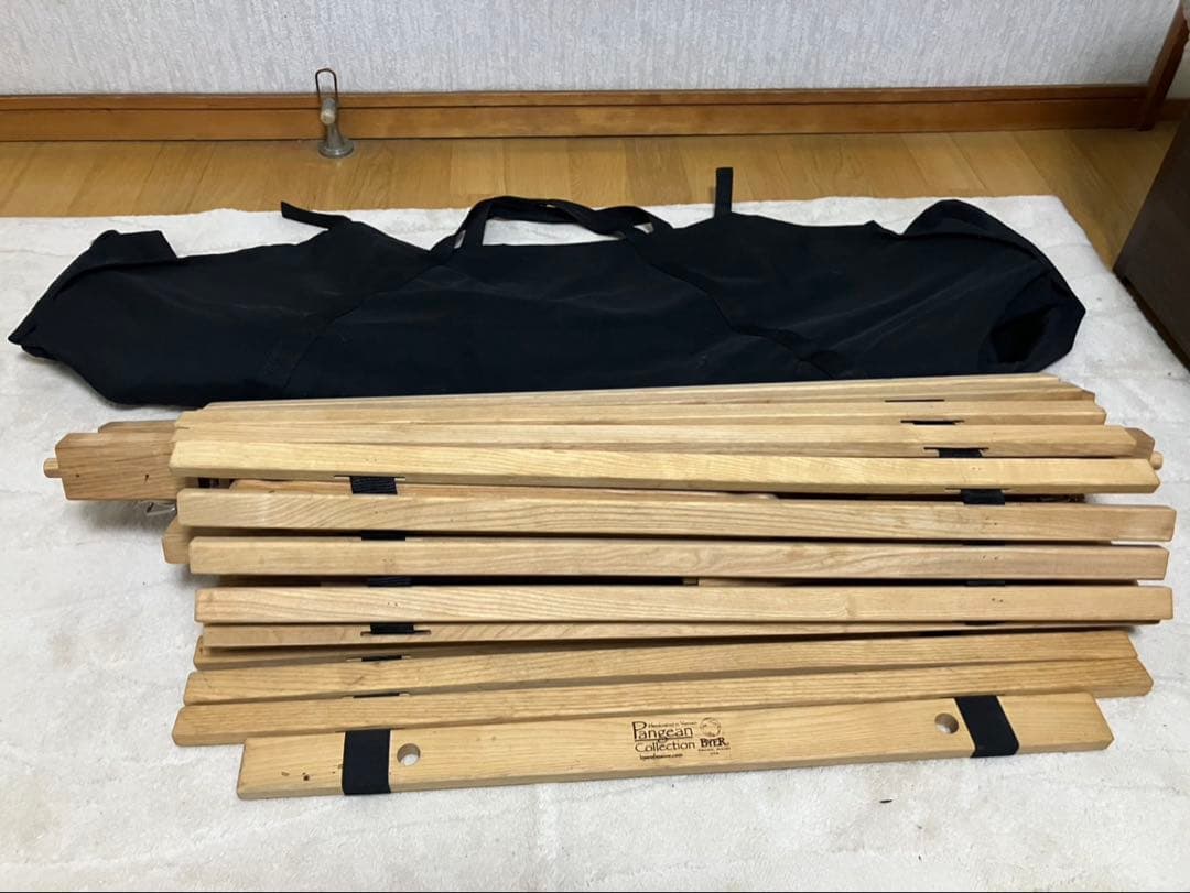 バイヤーオブメイン　ローテーブル