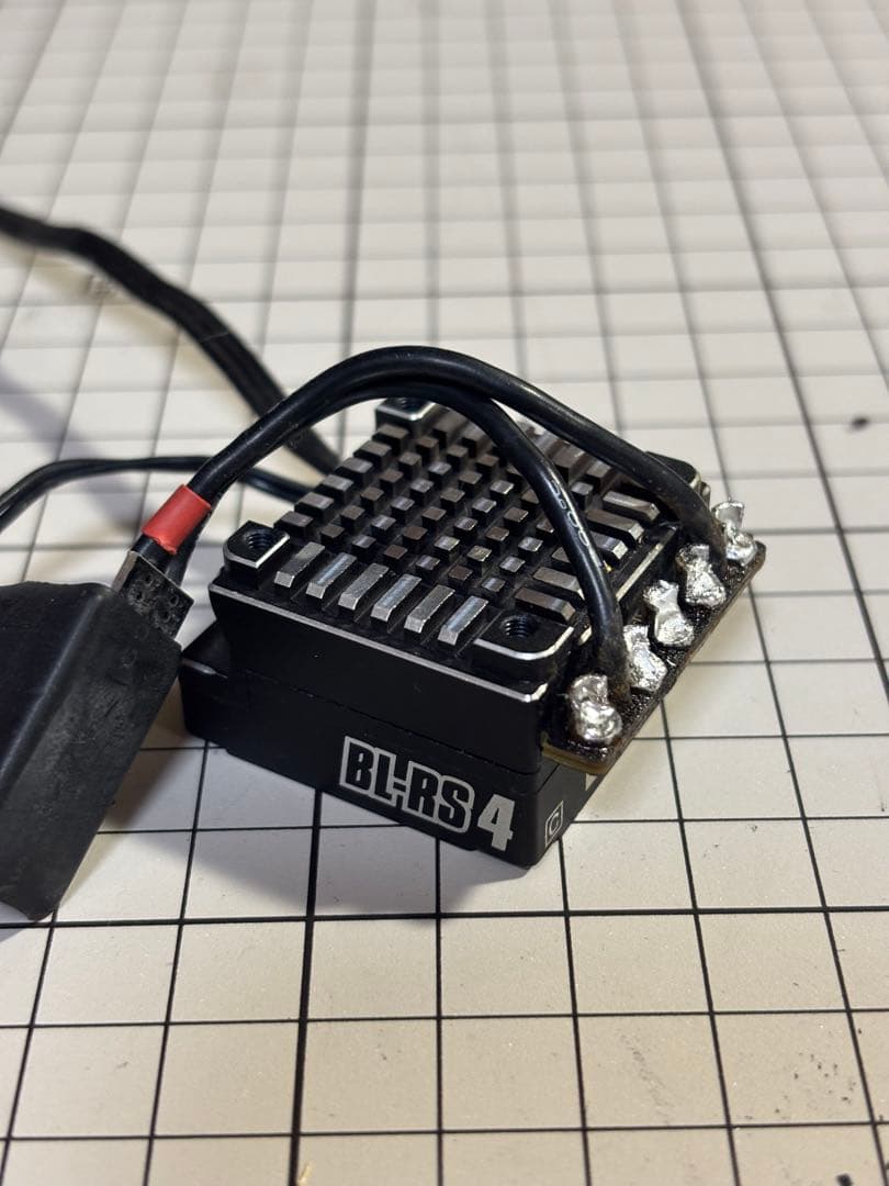 ヨコモ　BL-RS4 中古　クーリングファン付き