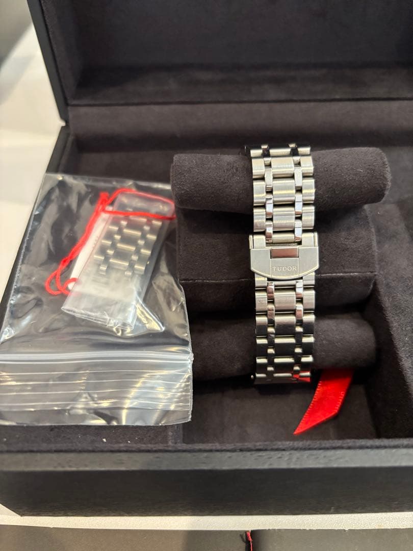 最終価格[美品]TUDORロイヤル41mm腕時計 自動巻き ダイヤモンド
