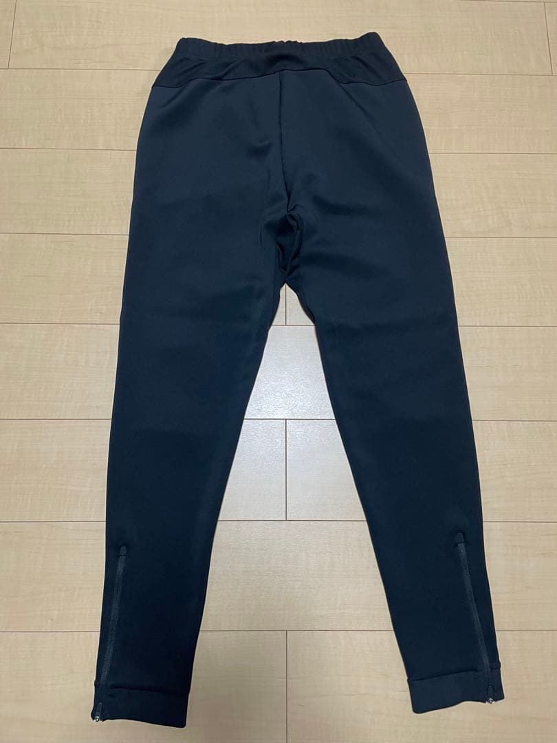 ATHLETA アスレタ　ジャージ　セットアップ　フード付き　ブラック