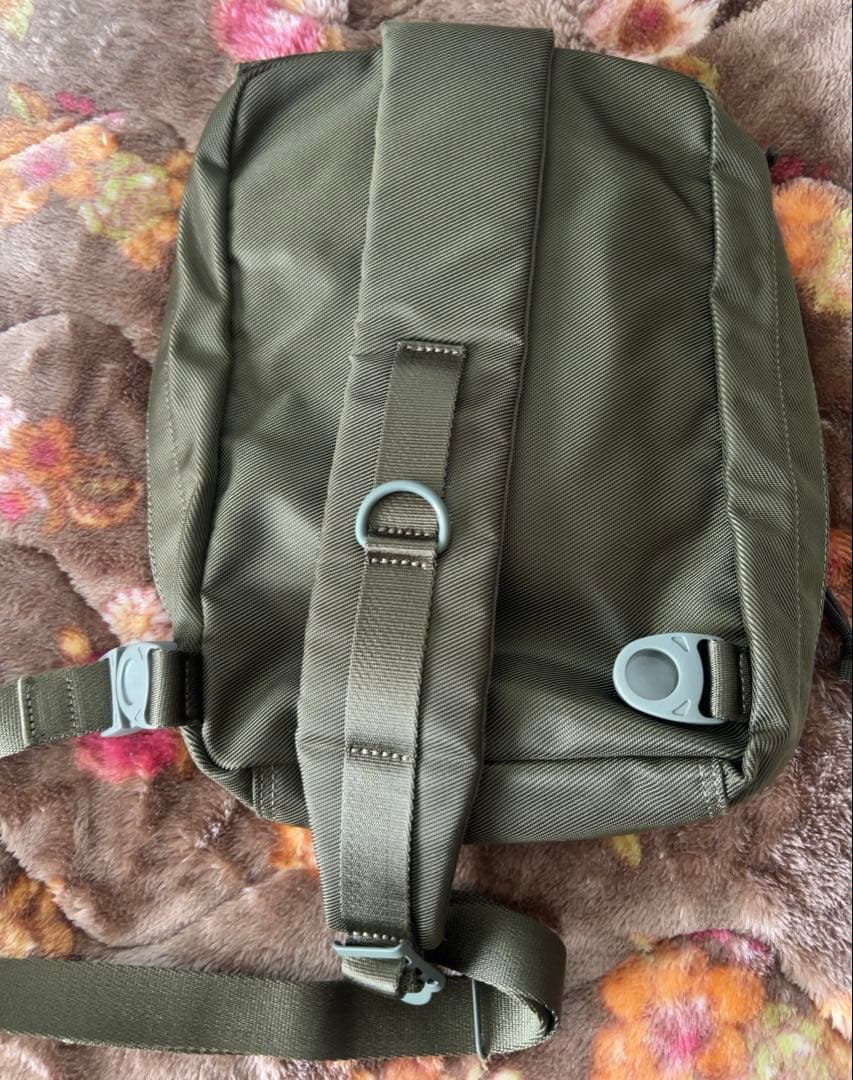 美品 PORTERユニット ボディバッグ ショルダー カーキ 784-05468