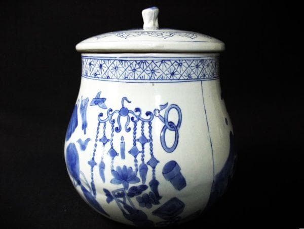 祥瑞 砂金袋水指 宝ずくし図 家鶏図 染付 青花磁器 茶道具 共箱