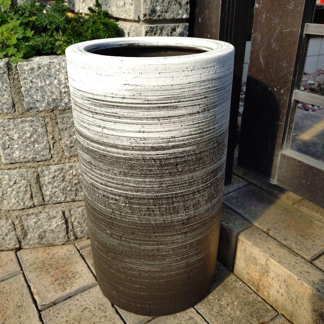 信楽焼　傘立て　刷毛目傘立