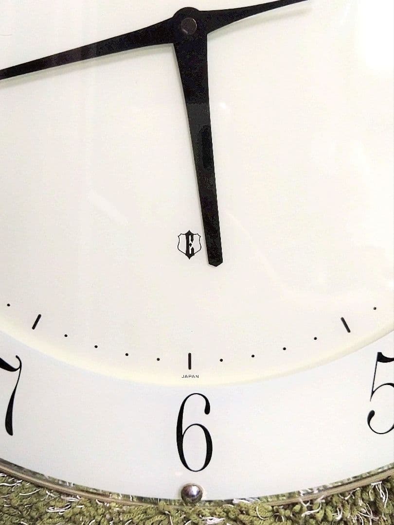 SEIKO EMBLEM ／セイコー　エンブレム　掛時計 ホワイト　シンプル