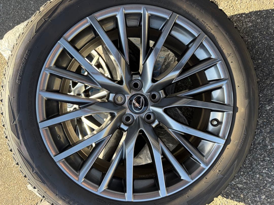 レクサス純正　車種(RX) 20インチホイールタイヤ4本セット(スタッドレス)