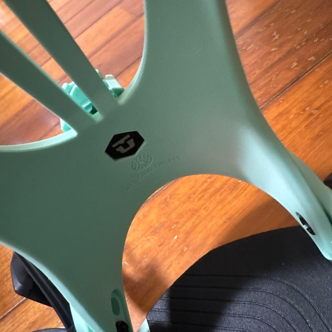 unionスノーボードビンディング