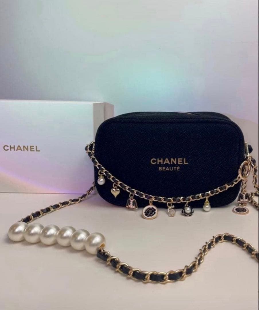 Y*♡様 在庫セールシヤネルノベルティポーチブラック