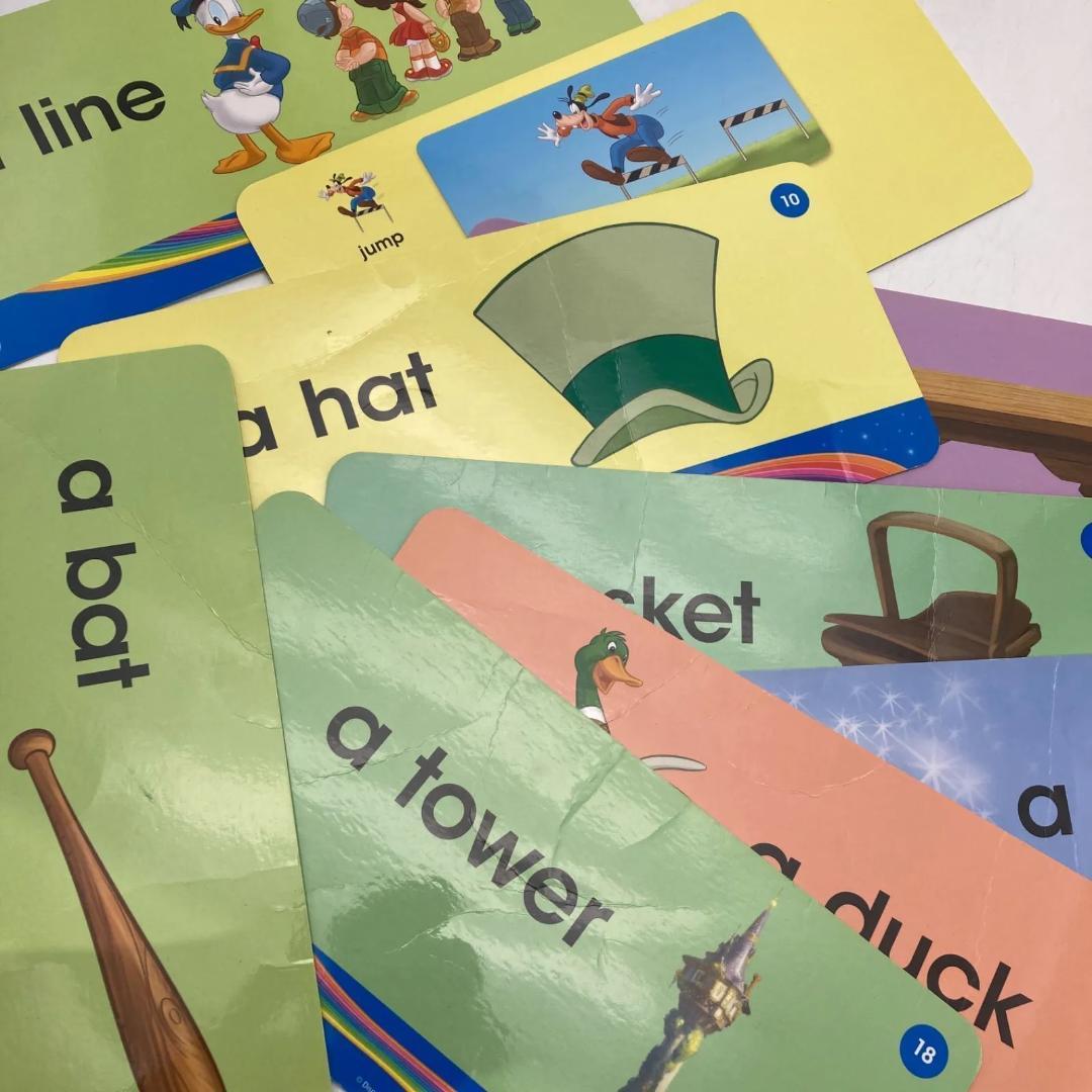 最新 トークアロング　プレイメイトエアー　ディズニー英語システム　802404