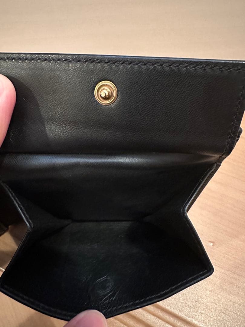 極美品✨サンローラン 二つ折り財布 クロコ型押し タイニーカサンドラ 黒YSL