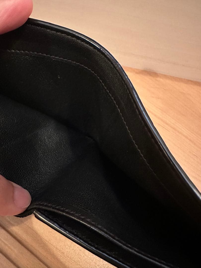 極美品✨サンローラン 二つ折り財布 クロコ型押し タイニーカサンドラ 黒YSL