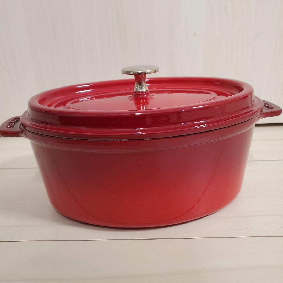 staub LA COCOTTE 赤 オーバル鍋　23cm