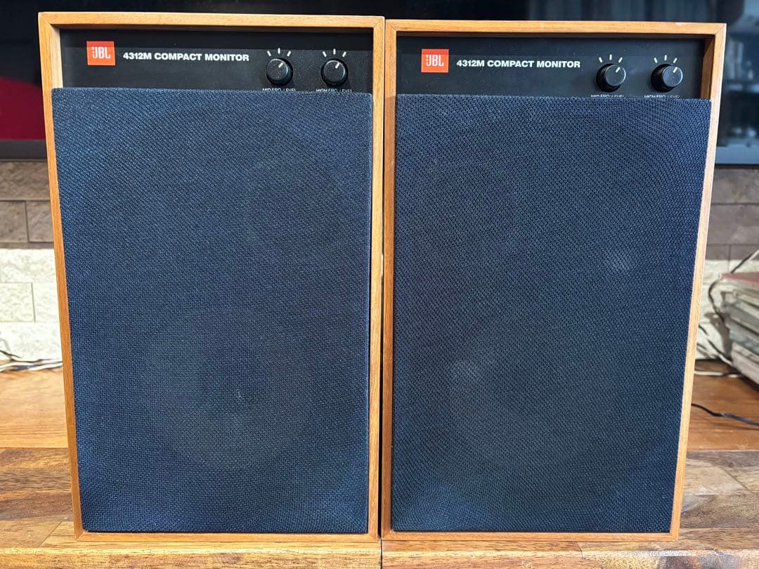 週末限定値下げ！　JBL 4312M WX ペア美品シリアル連番サランネット綺麗