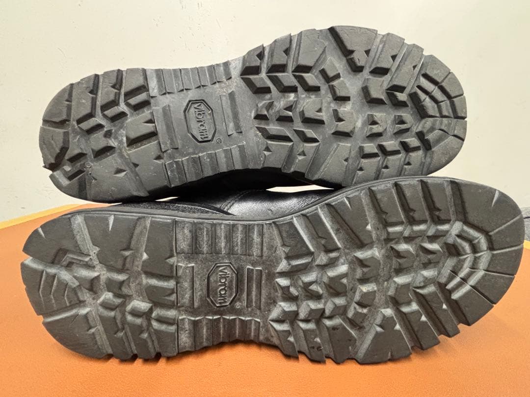 ミリタリーブーツ ブラック レザー