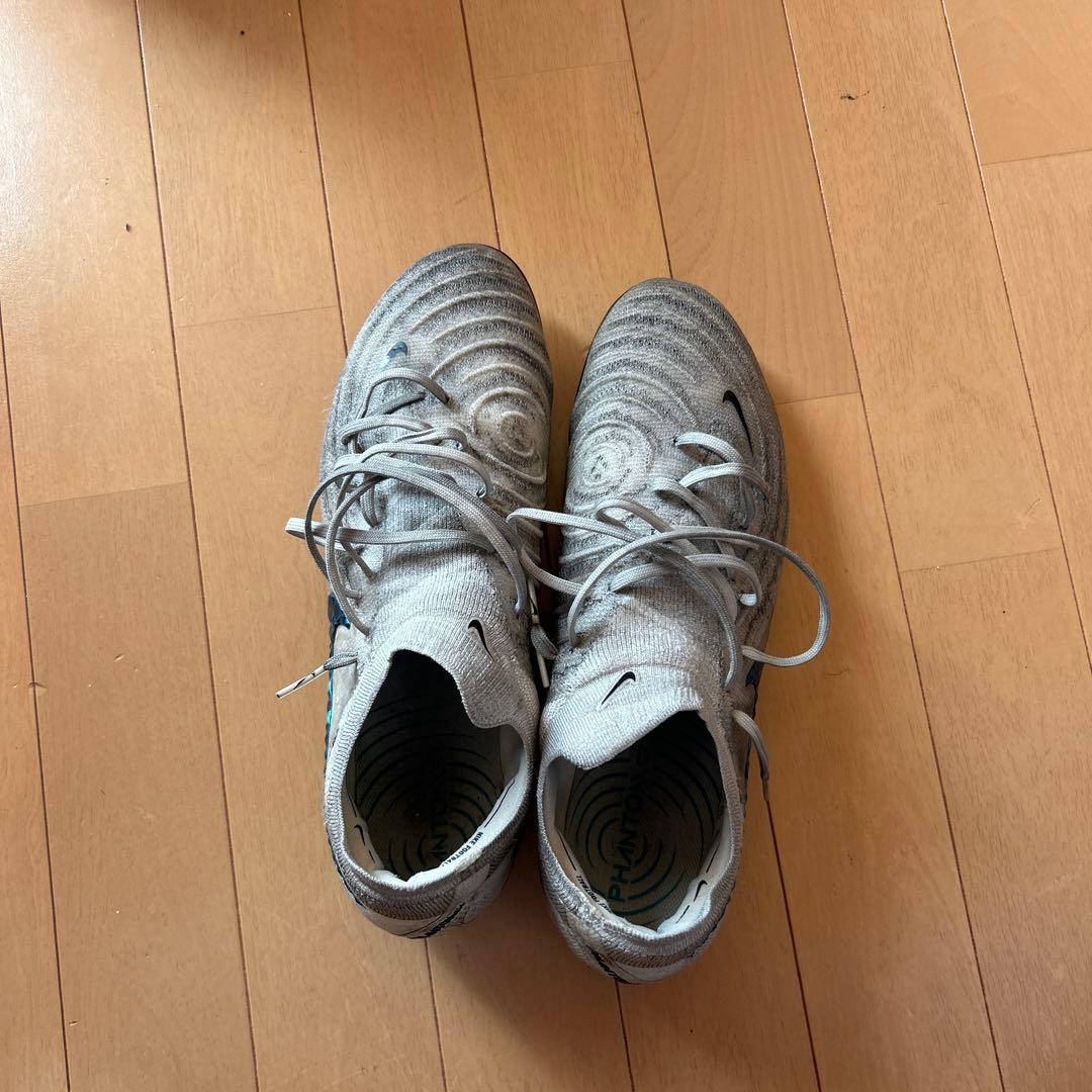 サッカースパイクファントムGX 美品！