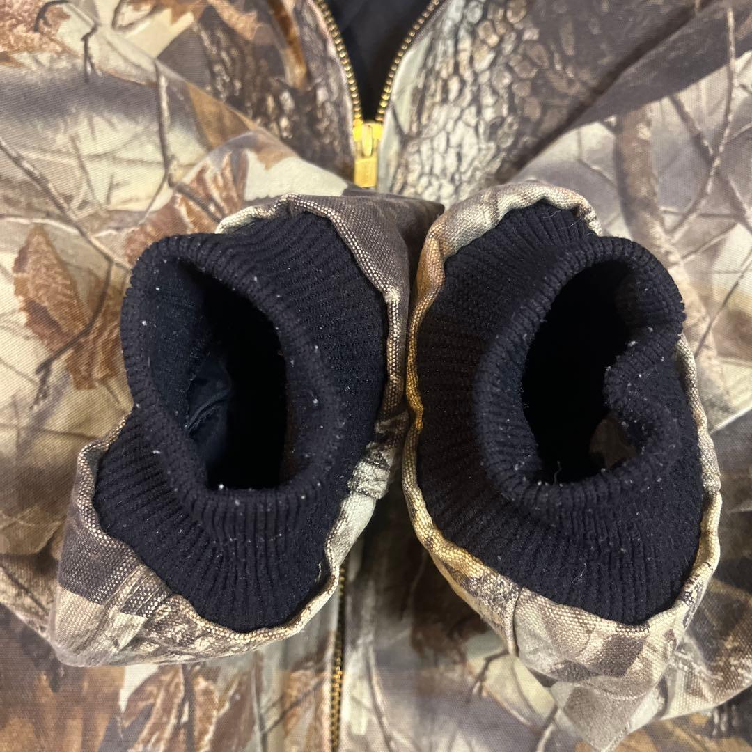 か*た様 美品　カーハート　Carhartt カモリアルツリー　アクティブジャケ