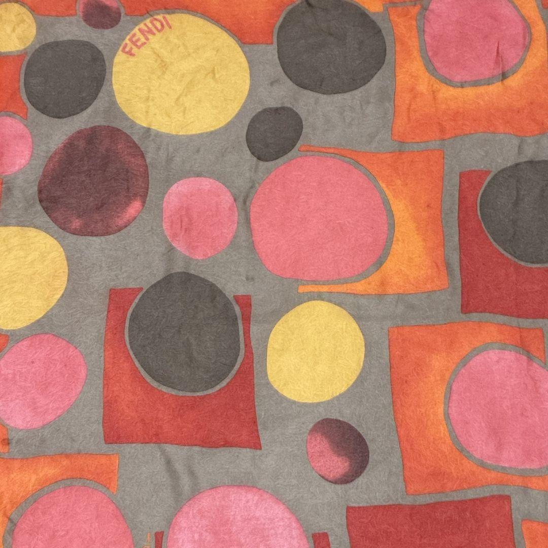 美品✨FENDI フェンディ シルク ロゴ 大判スカーフ ストール イタリア製