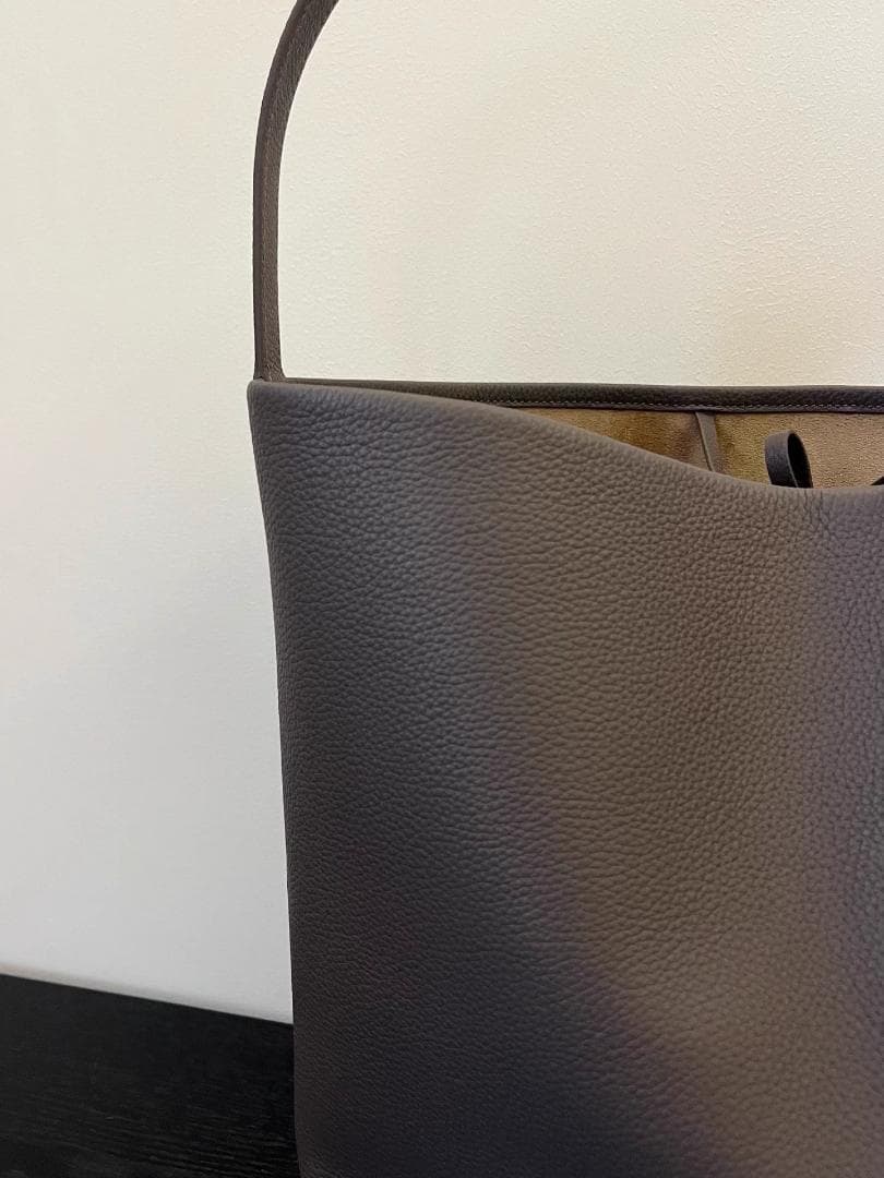 ザ・ロウ ミディアム N/S Park Tote バッグ