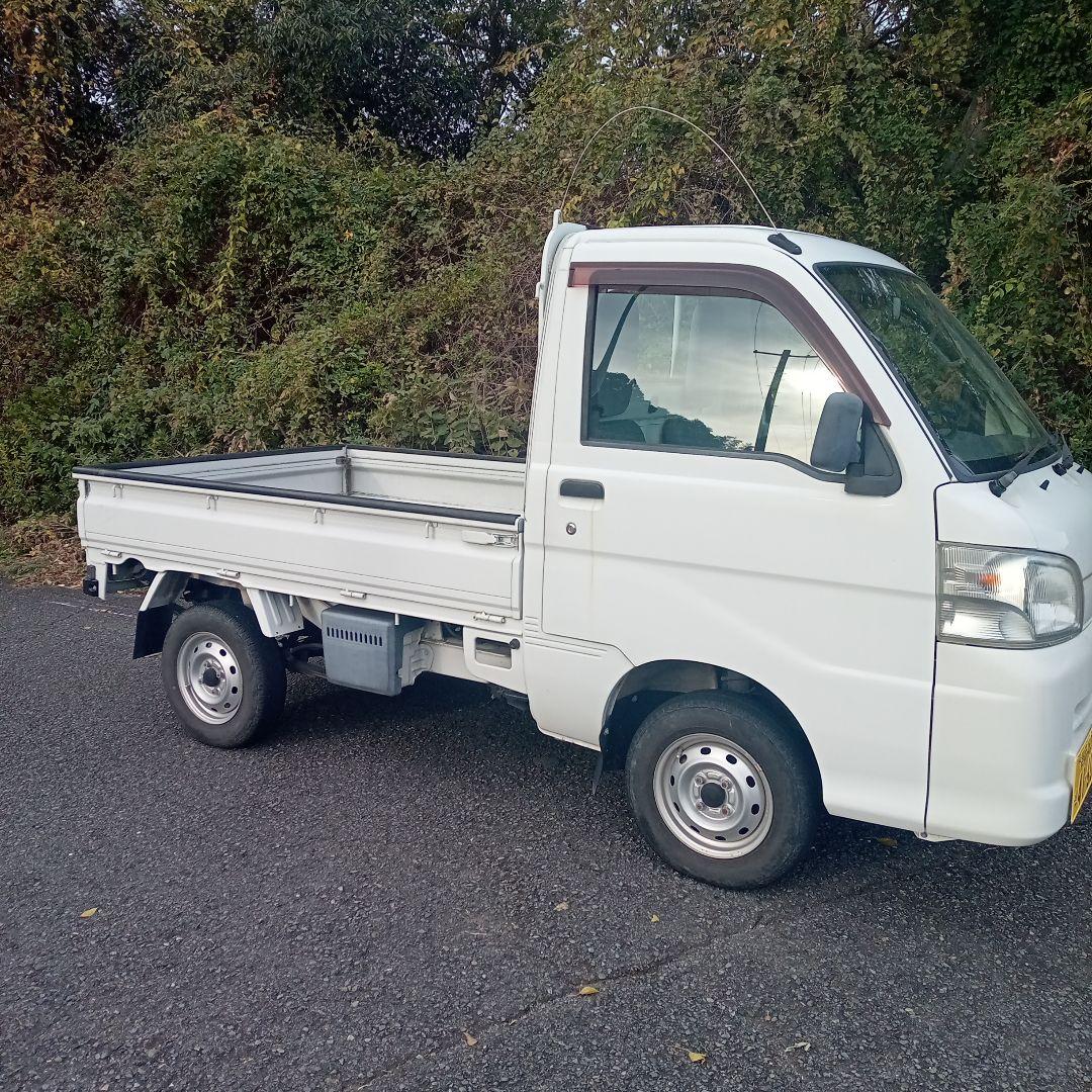 ダイハツ ハイゼット 軽トラック ホワイト　オートマチック