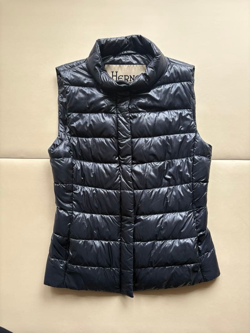 【HERNOヘルノ☆ICONICOイコニコダウンベスト 42