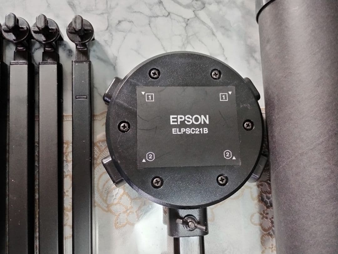 XGIMI HORIZON Pro リアル4K＋スクリーン付