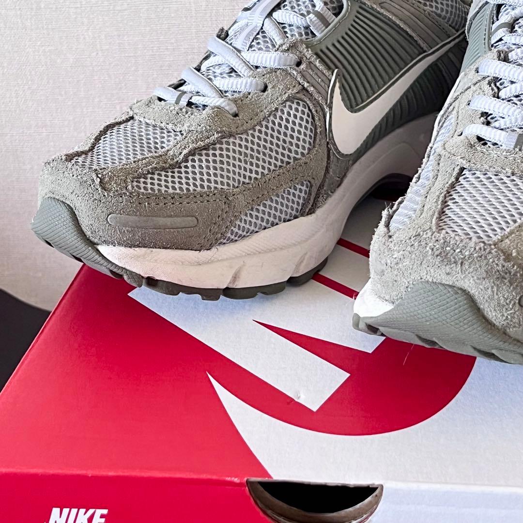 NIKE ZOOM VOMERO 5 ズームボメロ 26.0cm