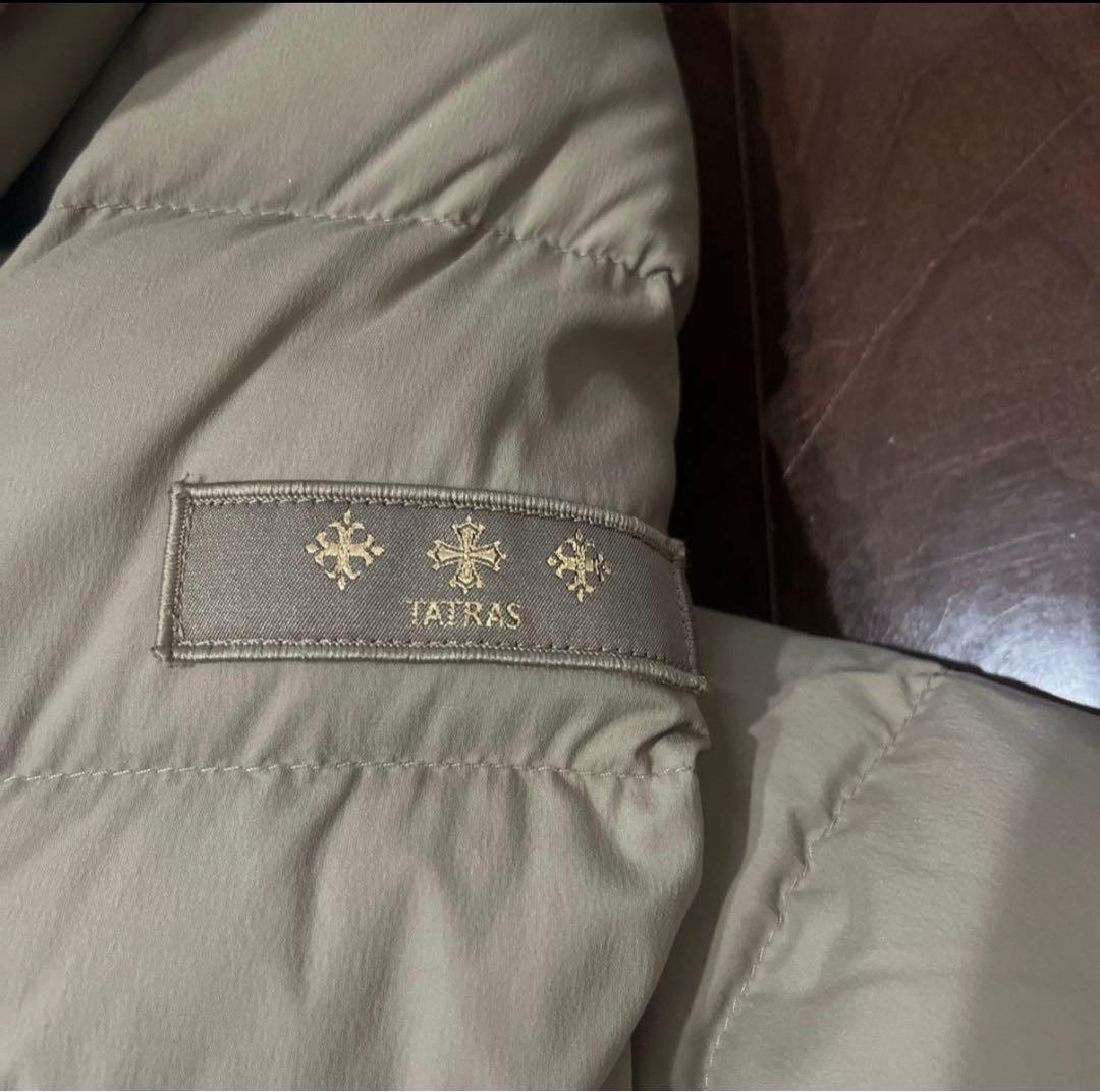【美品】TATRAS タトラス　ベージュ ダウンコート　女優襟　アウター