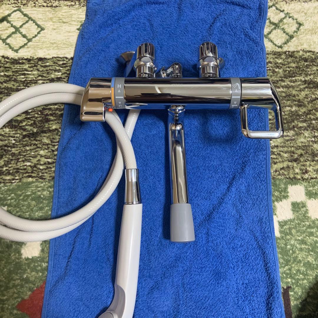サーモ付シャワー水栓　TO TO