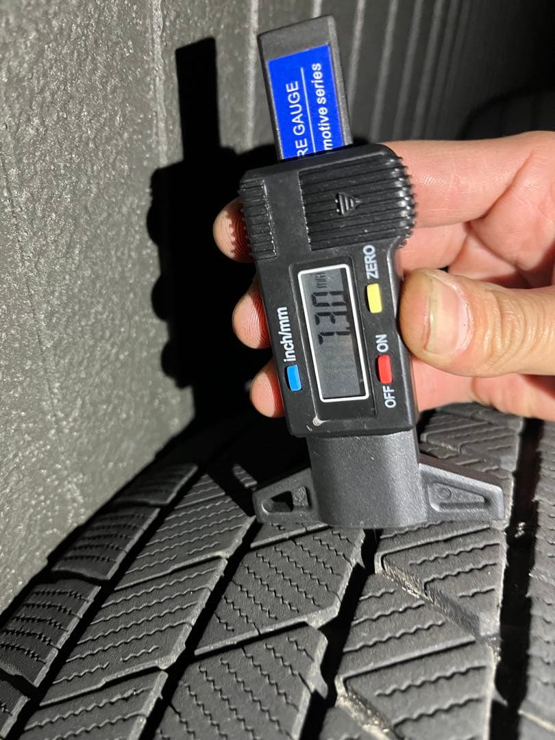 ② 超メルカリ市特価【送料無料、2本】195/65R15 ブリヂストン　VRX3