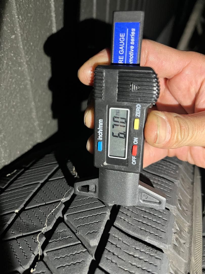 ② 超メルカリ市特価【送料無料、2本】195/65R15 ブリヂストン　VRX3