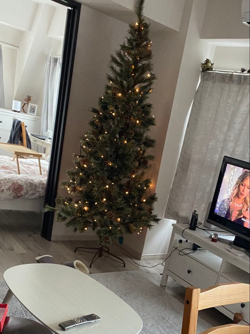 210cm 人工クリスマスツリー 松ぼっくり付き　ニトリ