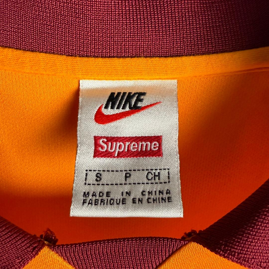 【限定コラボ】シュプリーム×ナイキ☆刺繍ロゴ入りサッカーシャツ　美品