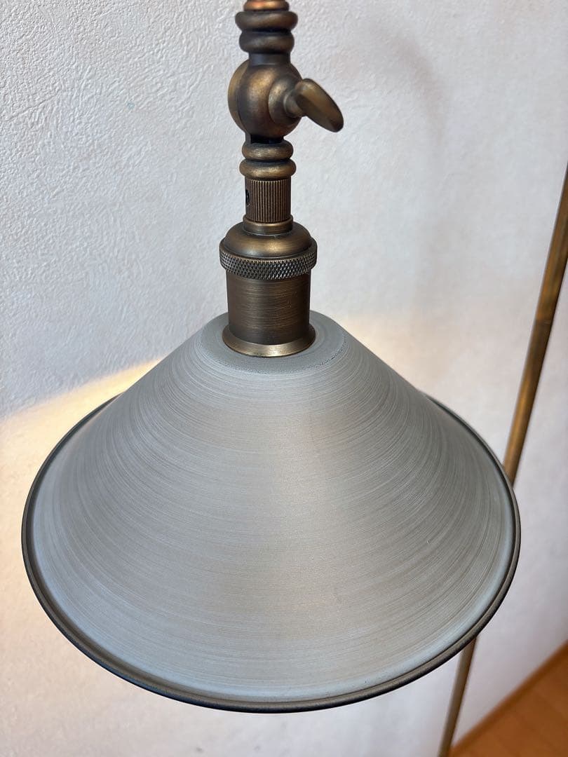 kishima キシマ　フロア　スタンド　ランプ　ライト　間接照明