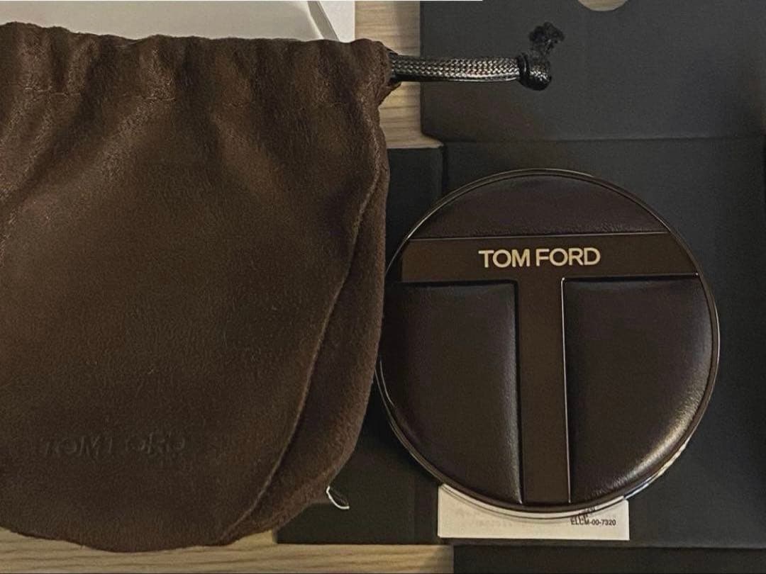 新品未使用/トムフォード アーキテクチャーソフトマットブラーリング☆限定価格‼️