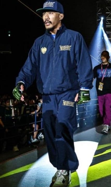 krazy bee セットアップ 山本アーセン着用