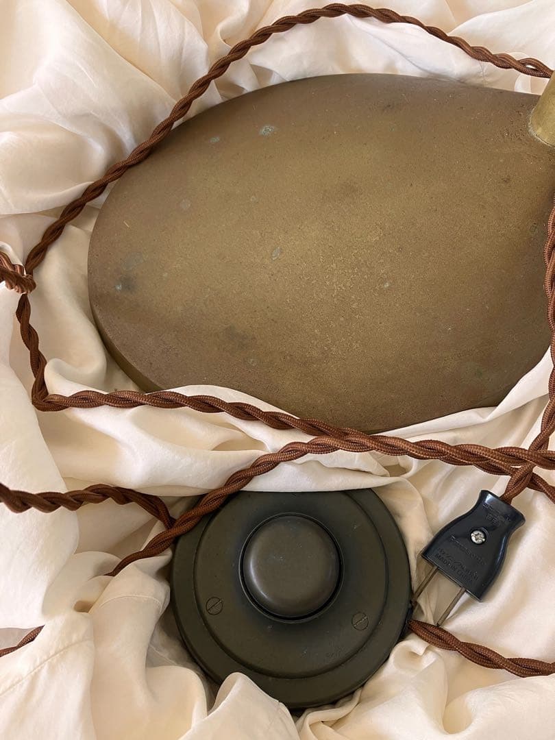 FUTAGAMI フタガミ 二上 スタンドランプ 鋳肌 フロアランプ 真鍮