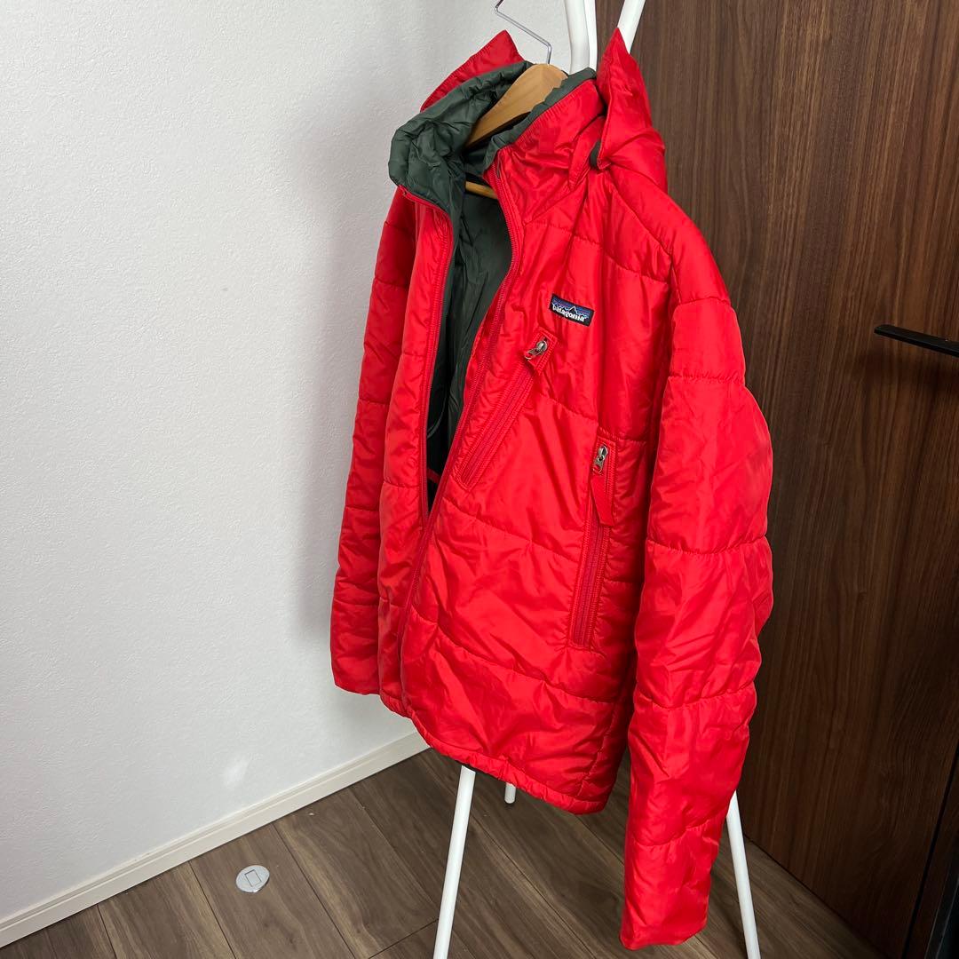 パタゴニアpatagoniaパフジャケット　フード付ダウン赤　S