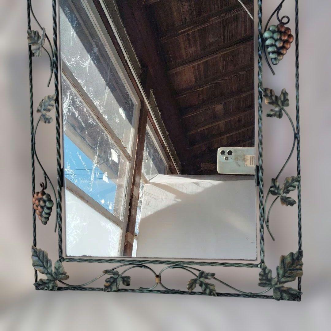 壁掛けミラー　アイアンフレーム　葉っぱリーフ&葡萄　ヴィンテージ　昭和レトロ
