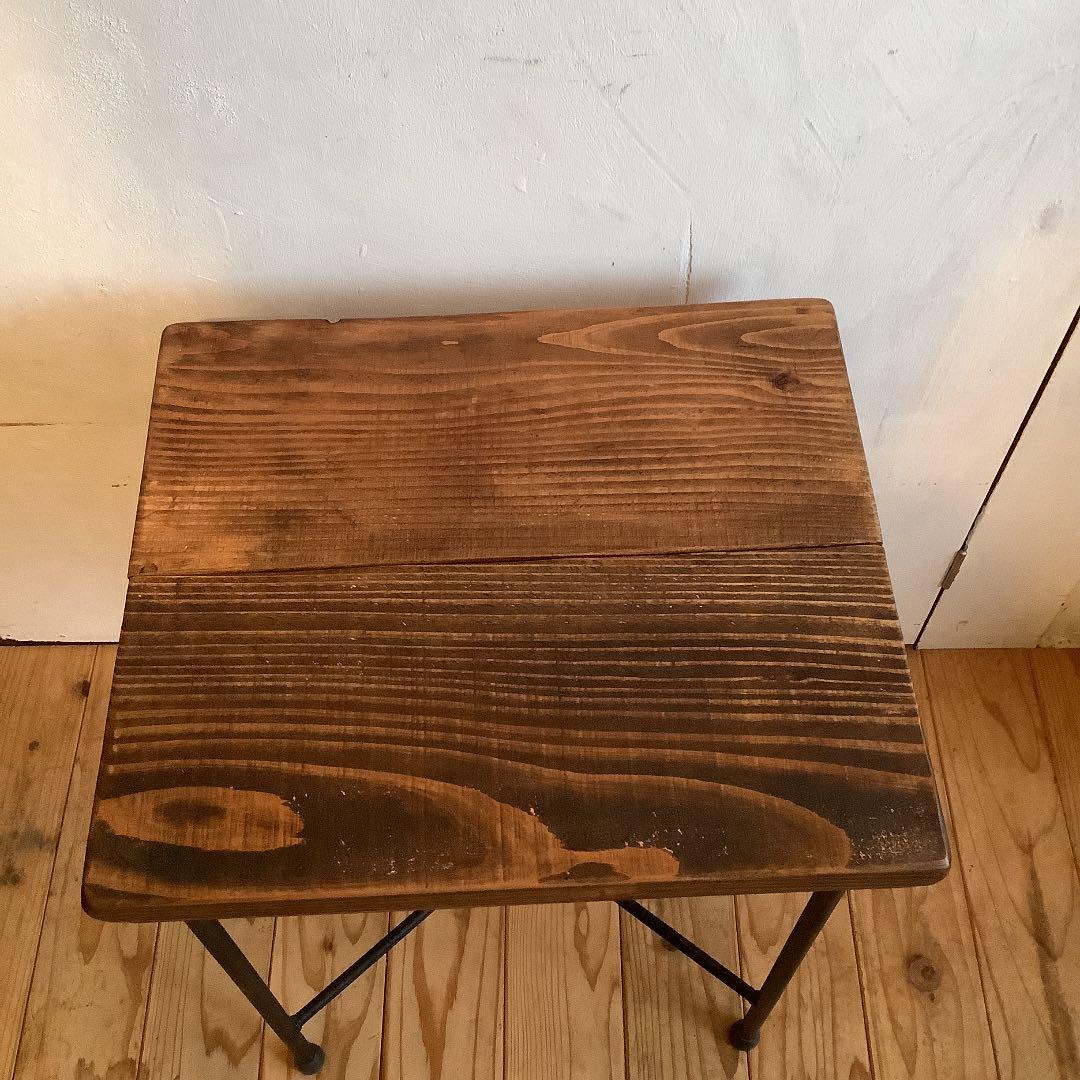 アンティークアイアンスツール