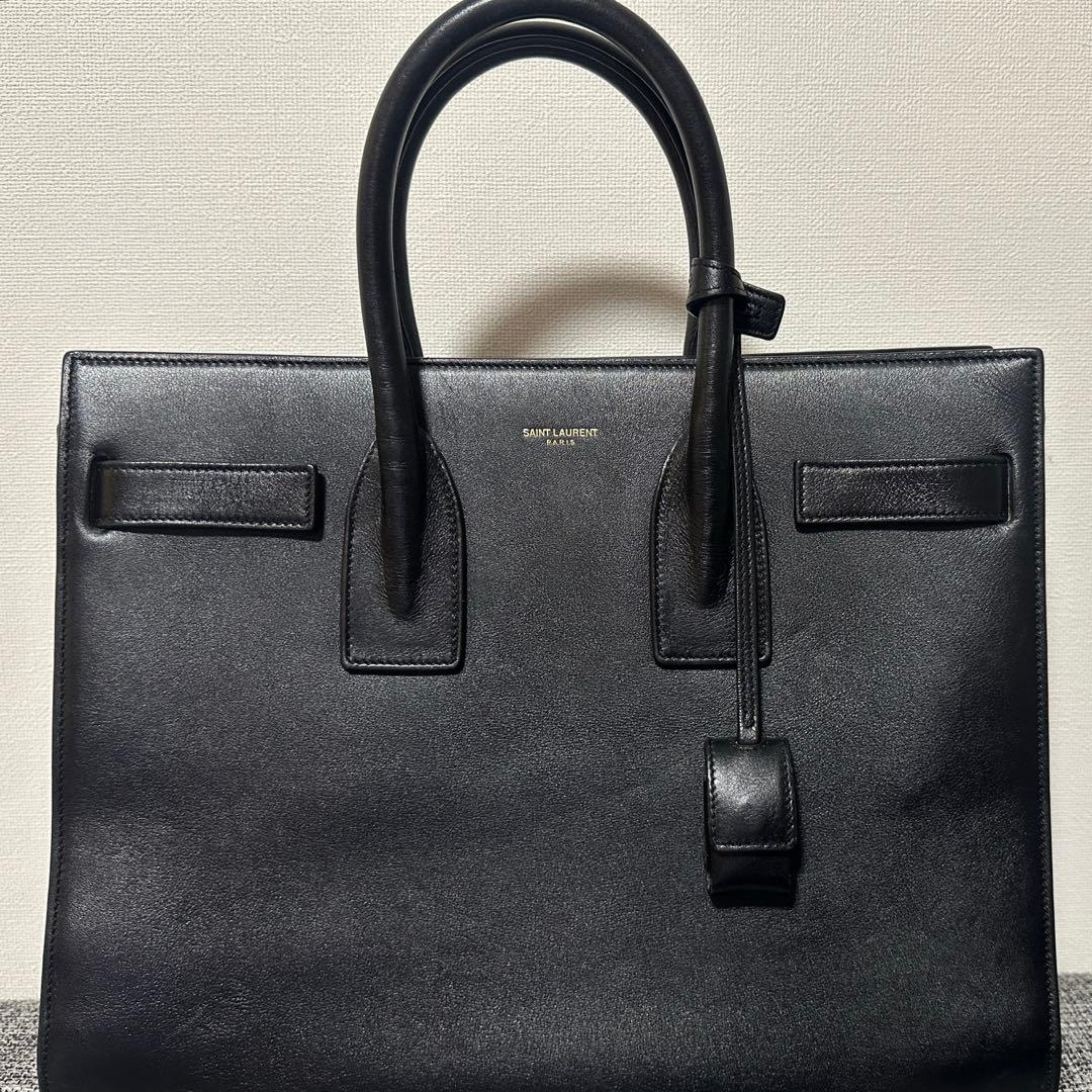 サンローラン　サックドジュール　スモール　ブラック