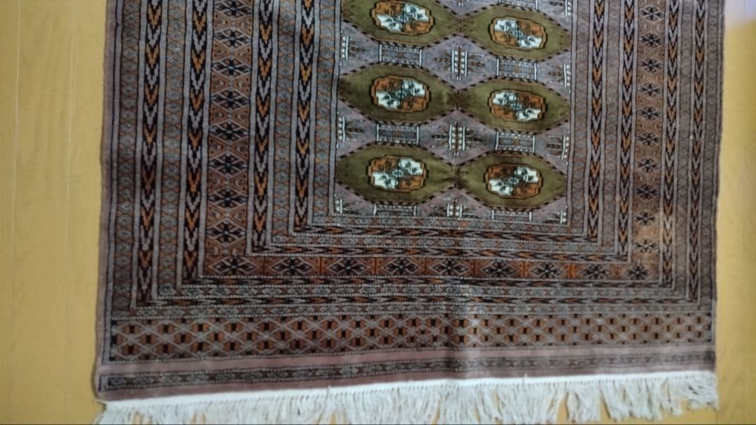 新品 未使用 パキスタン製？ 手織り ウール絨毯 大判 羊毛 カーペット ラグ