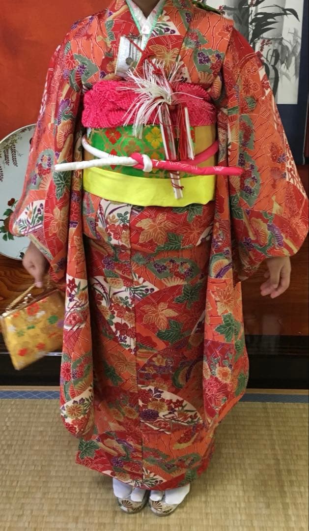 大幅値下げ！　七五三 女の子 7歳 着物　反物仕立て・2着 長襦袢・帯