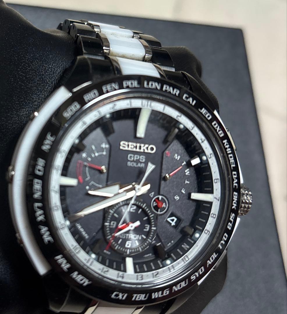 【限定2000本ムーブ新品交換済】SEIKO ASTRON GPSソーラー箱付き