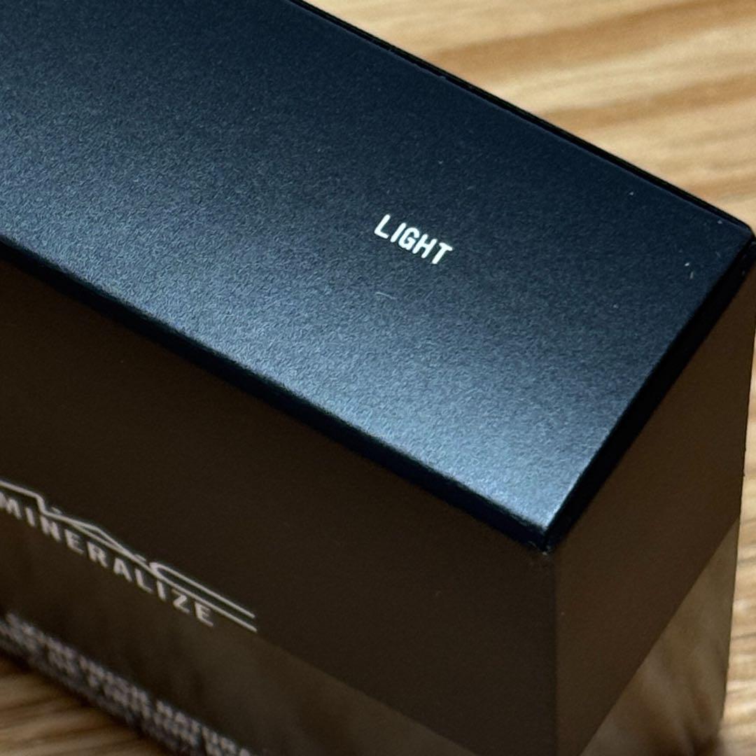 未使用品 MAC ミネラライズ スキンフィニッシュ ナチュラル ライト