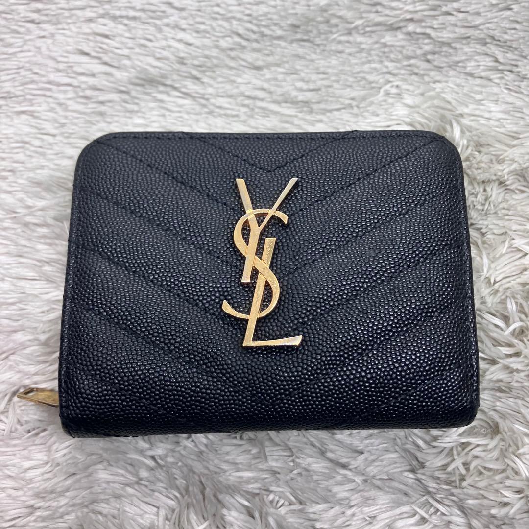 美品✨ サンローラン 二つ折り財布 カサンドラ キャビアスキンYSL Vステッチ