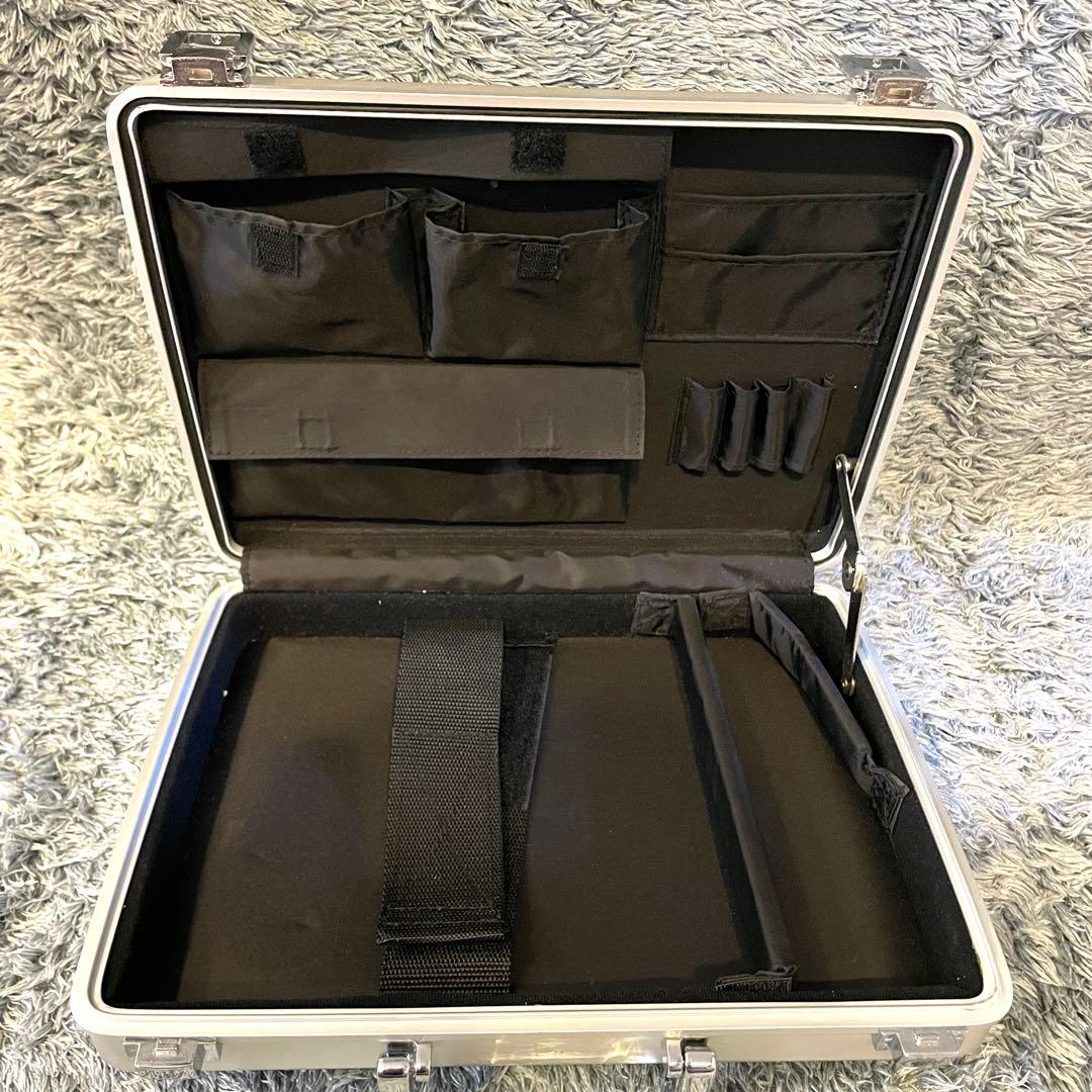 【極美品】激レア Roncato アタッシュケース型 キャリーケース アルミ